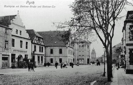 This is what the city of Pyritz, Pomerania, Prussia looked like at the time our ancestors migrated to the Pacific Islands.
